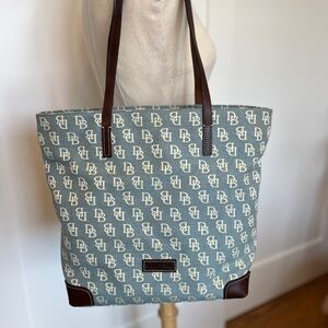 Dooney & Bourke Signature Tote
